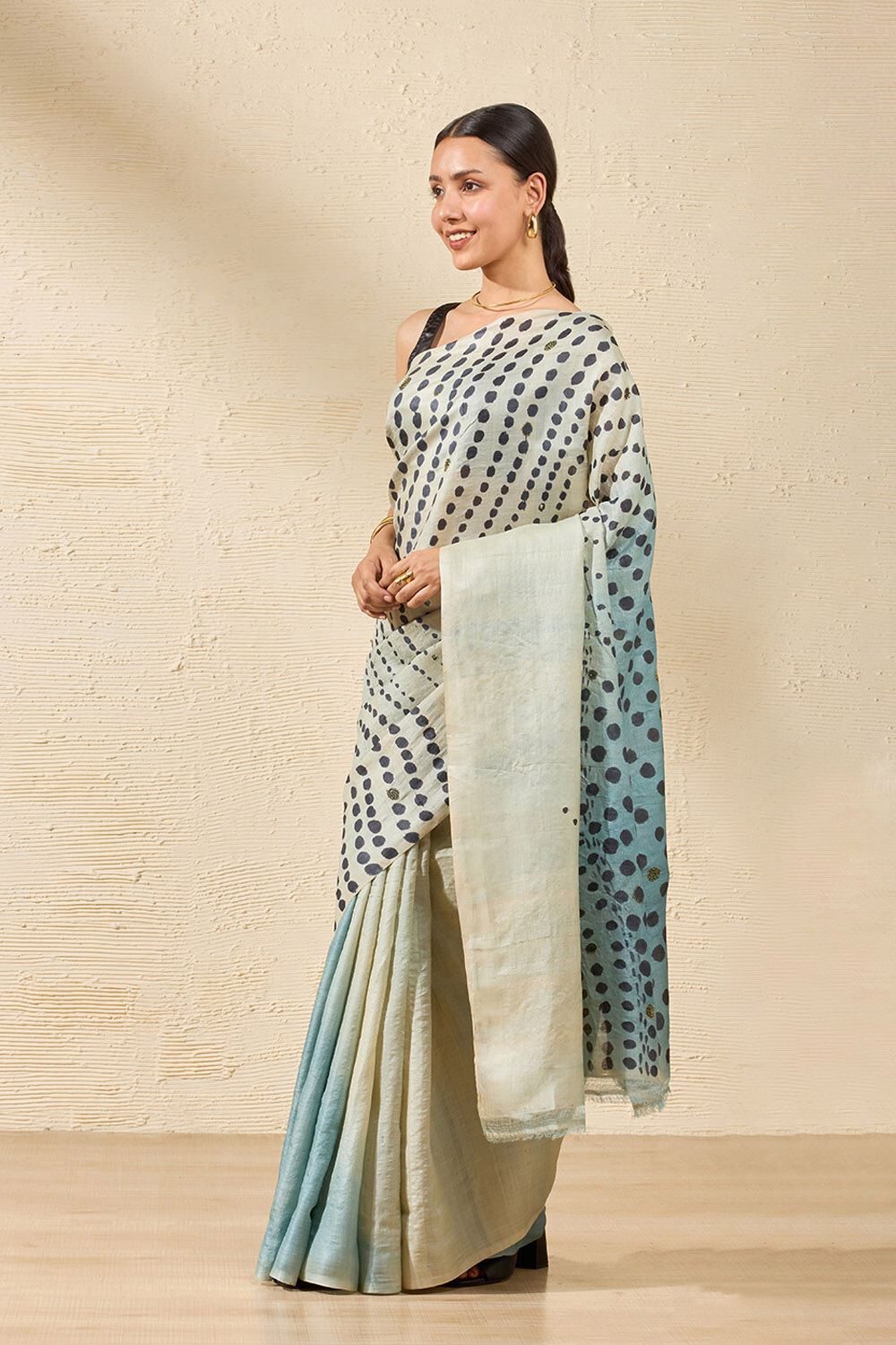 Grey Chattisgarh Pure Tussar Silk Hand Painted Saree image number null