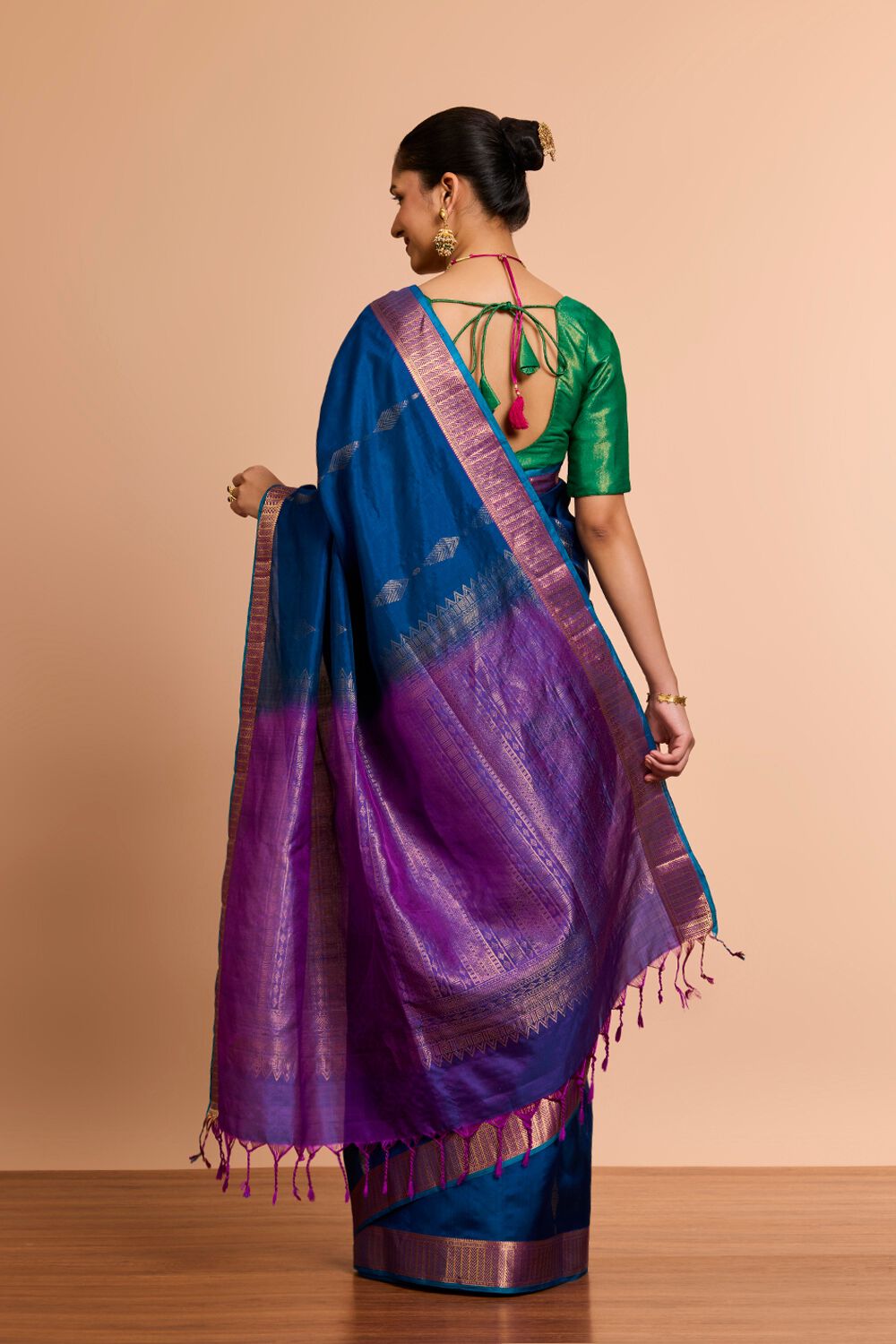 Blue Woven Soft Pure Silk Saree image number null