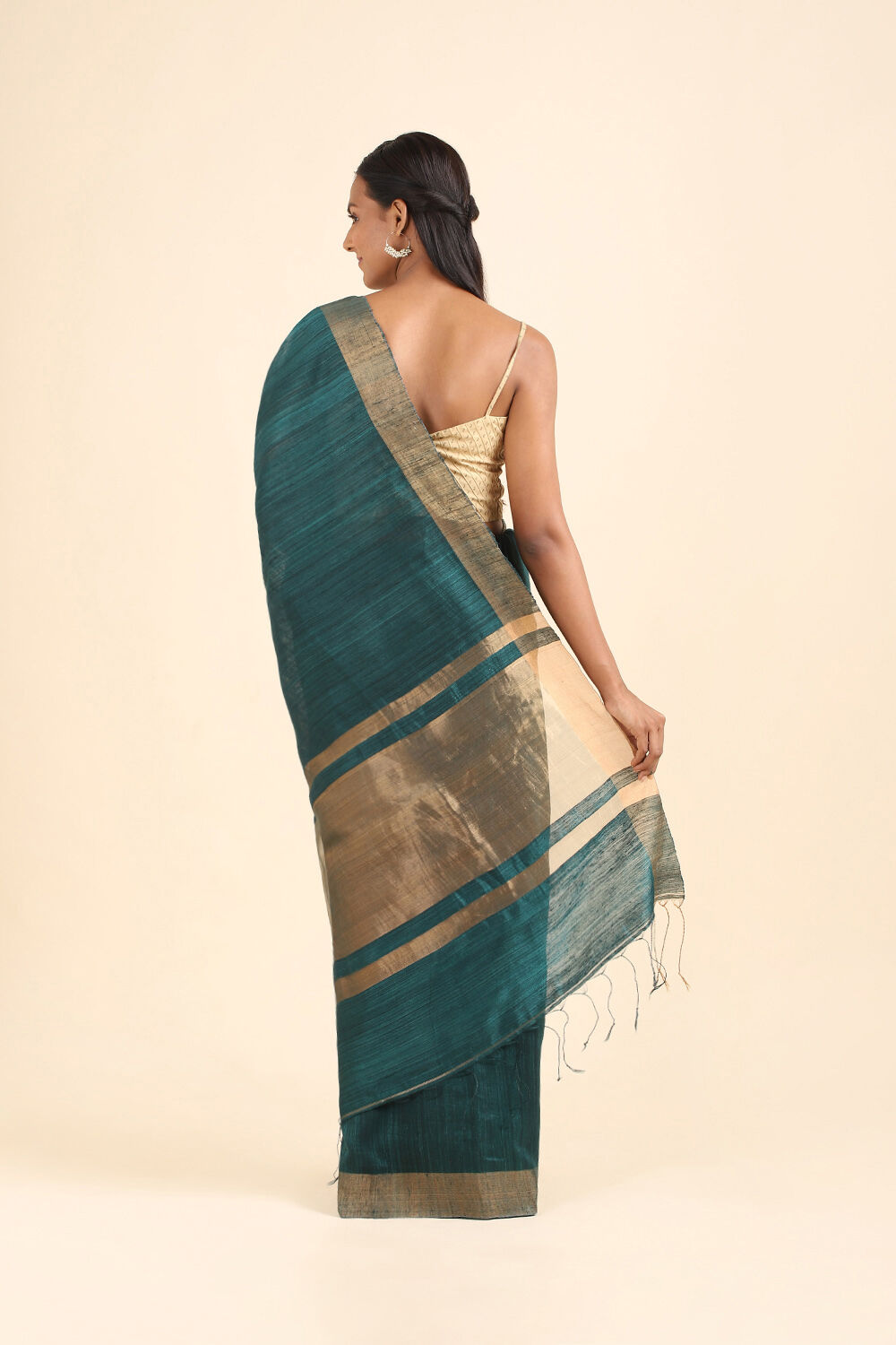 Dark Green Pure Silk Vanya Jamdani Saree image number null