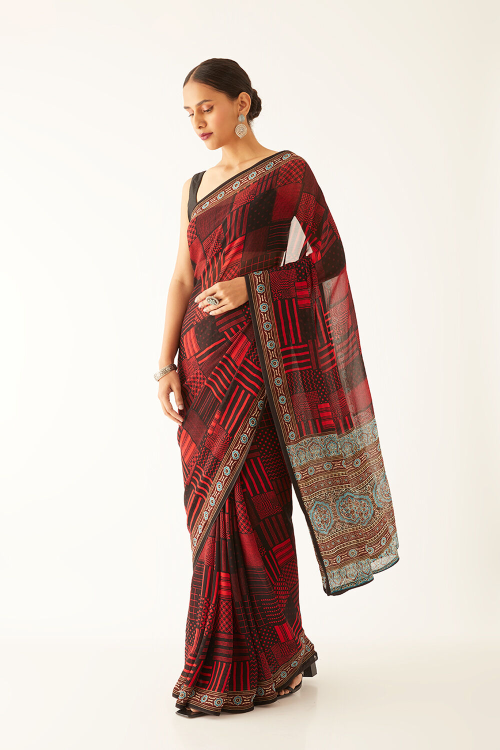 Black Viscose Georgette Digital Printed Saree image number null