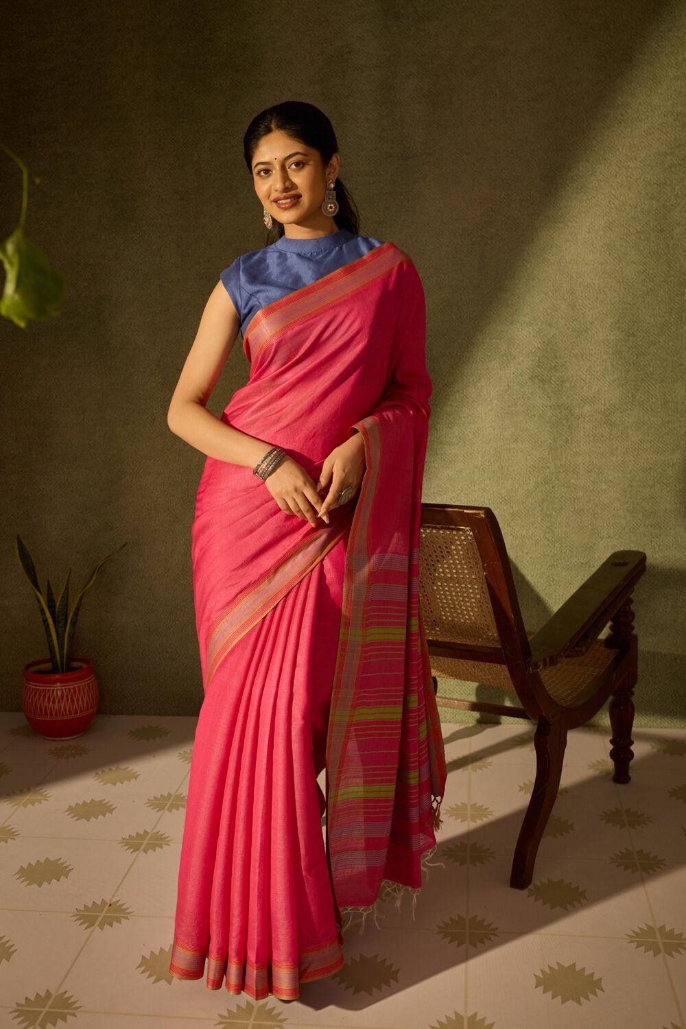 Pink Bhagalpur Woven Silk Viscose Saree image number null