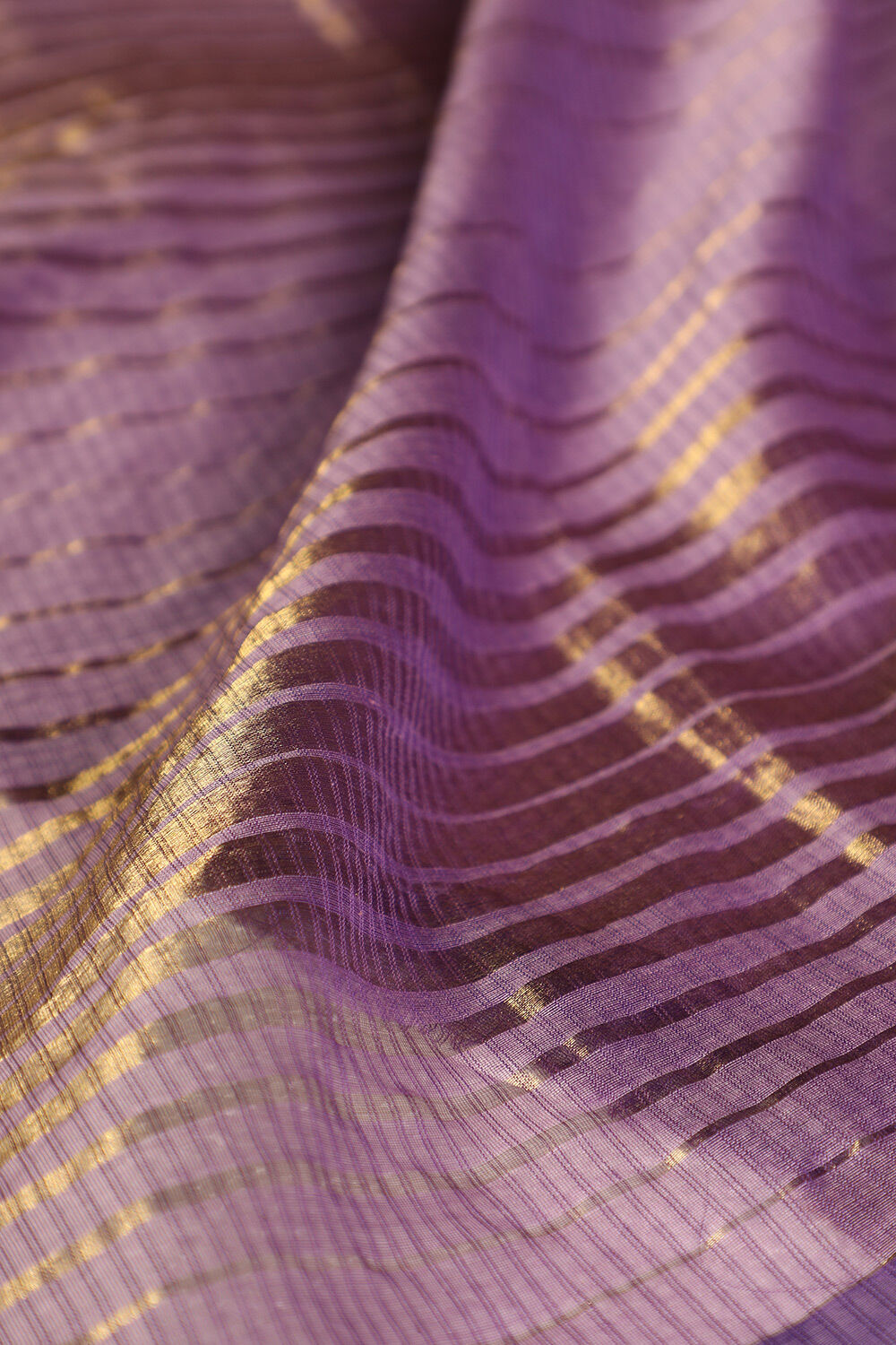 Violet Woven Pure Silk Cotton Maheswari Saree image number null