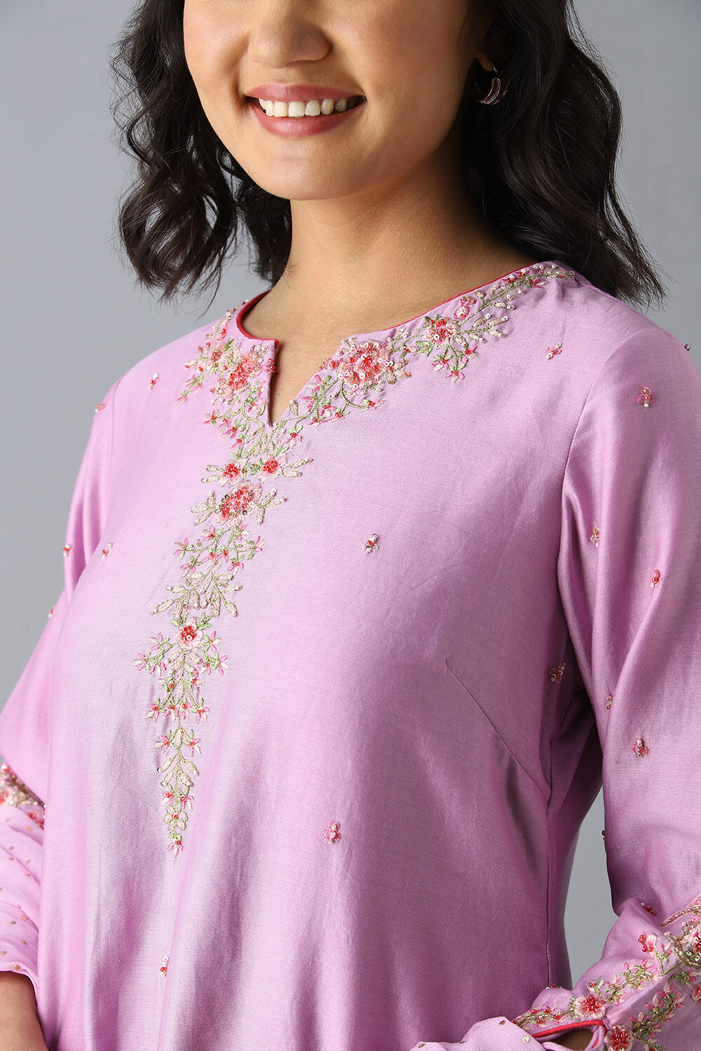 Light Violet Embroidered Silk Cotton Kurta Set image number null