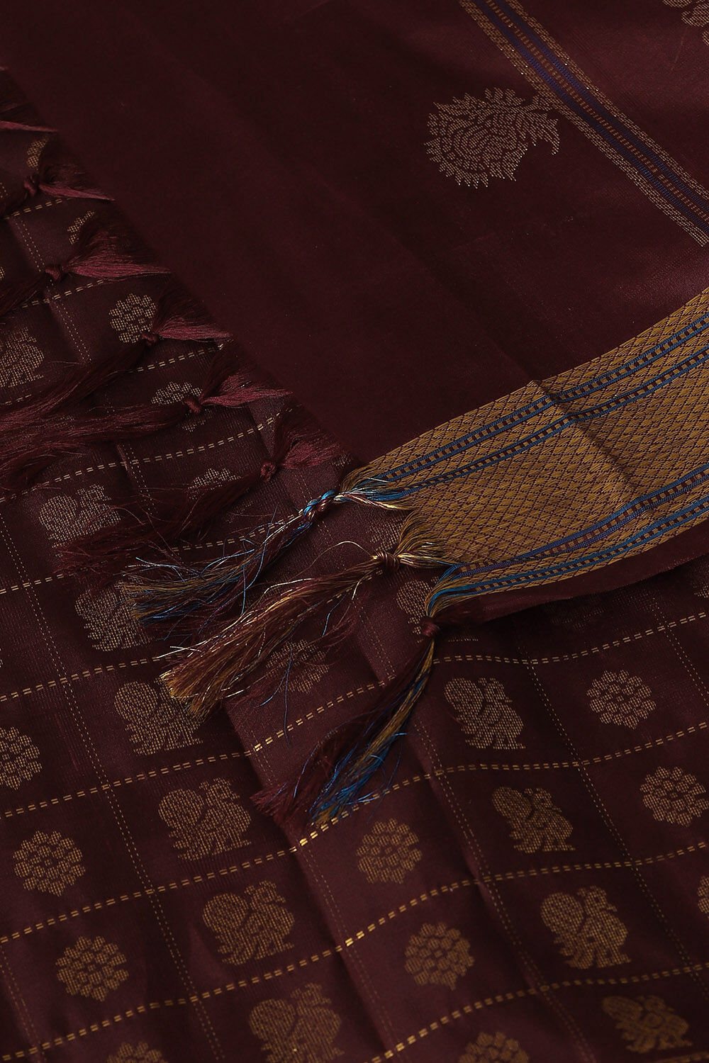 Dark Red Pure Silk Kanjivaram Saree image number null