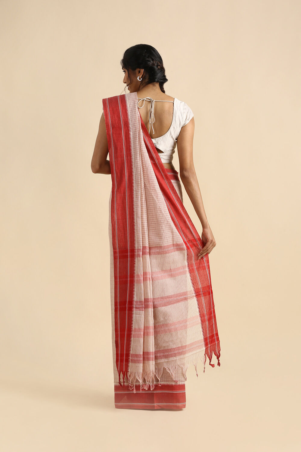 Off White Pure Cotton Naranyanpet Saree image number null