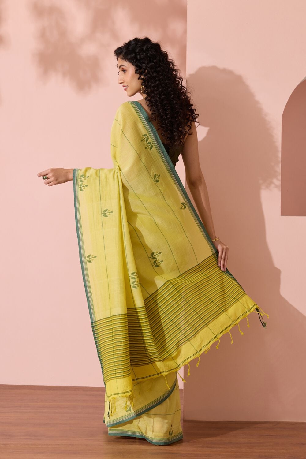 Light Yellow Bengal Pure Cotton Jamdani Saree image number null