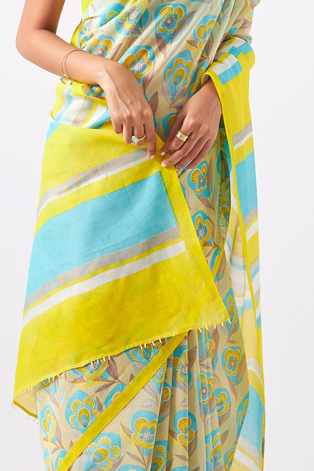 Light Yellow Pure Silk Cotton Printed Saree image number null
