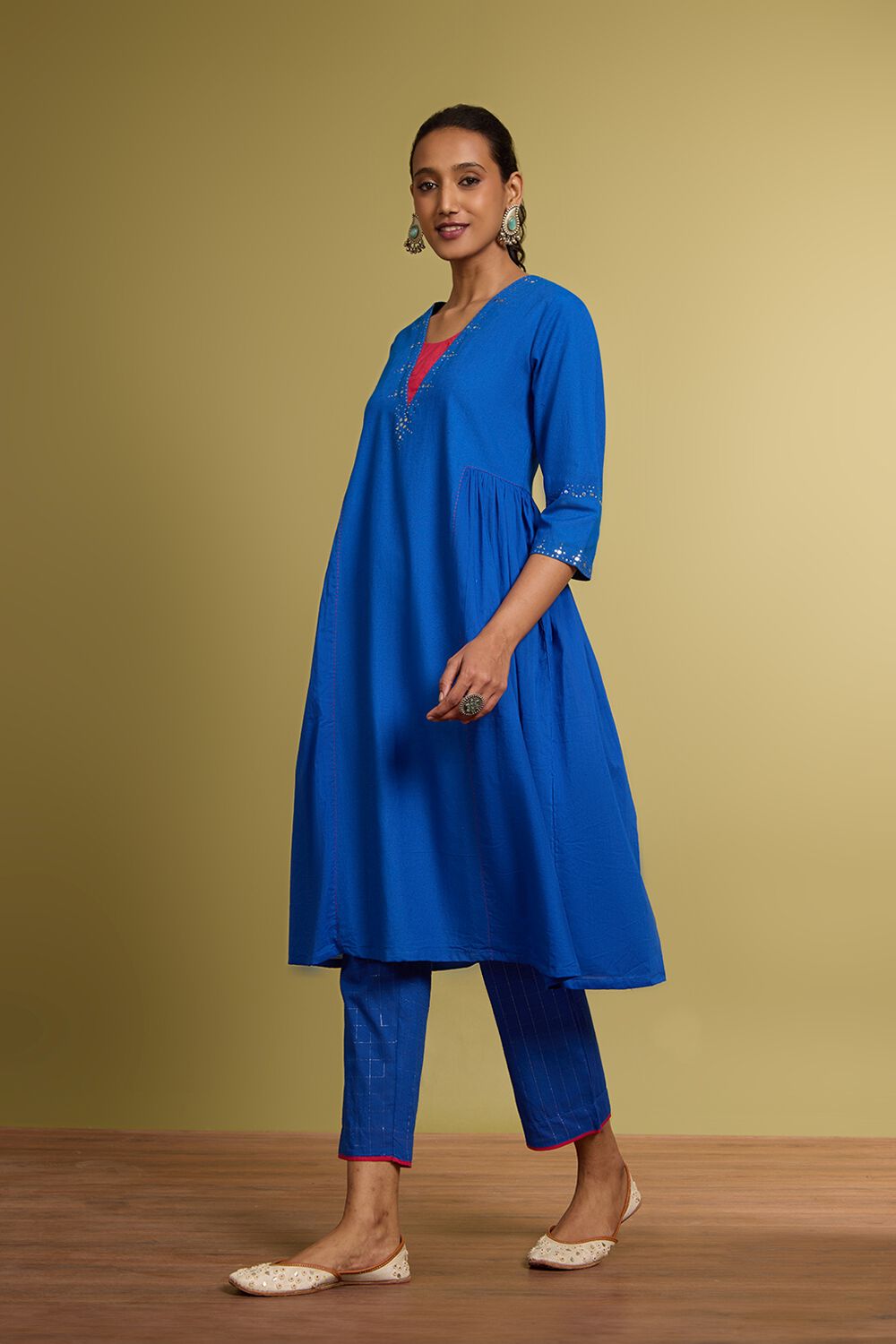 Blue Viscose Cotton Mukaish Kurta Set image number null
