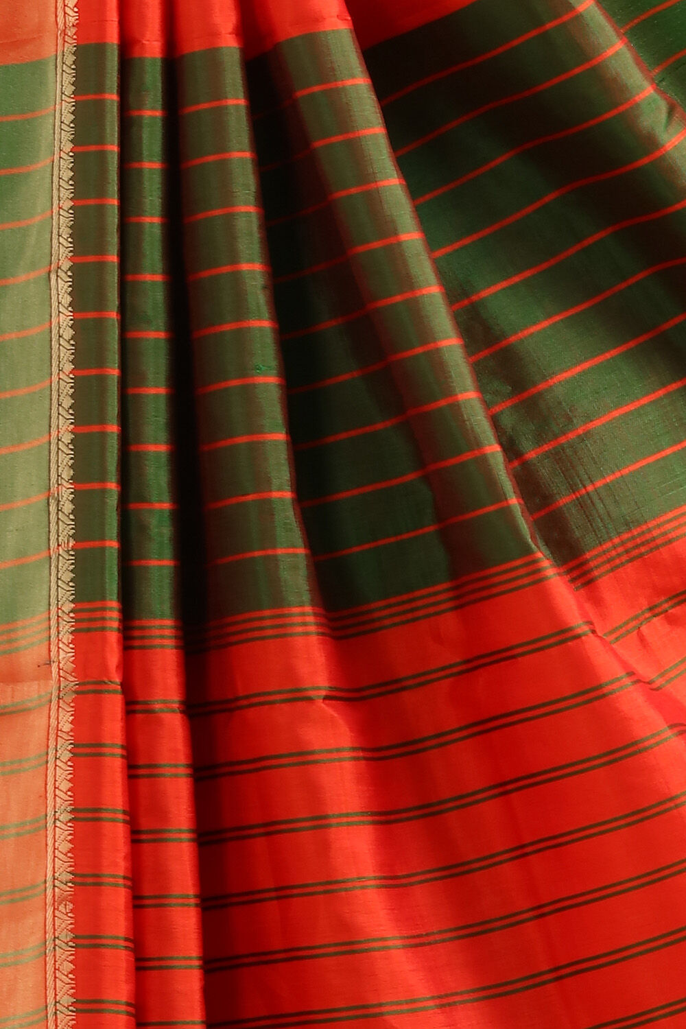 Red Pure Silk Woven Saree image number null
