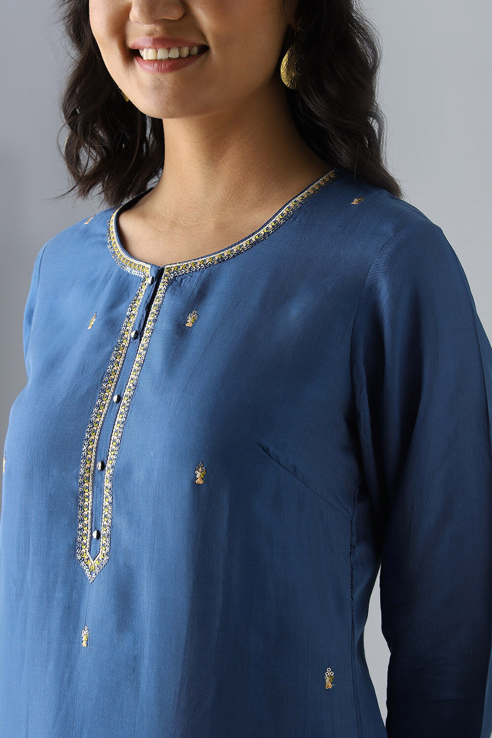 Blue Embroidered Viscose Kurta Set image number null