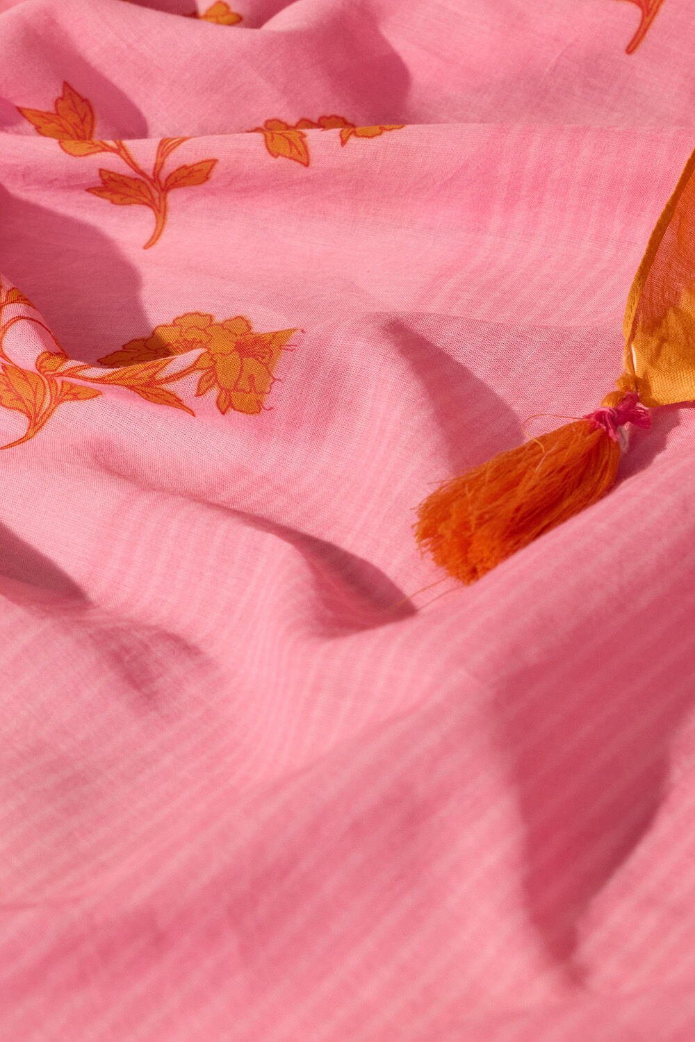 Pink Bengal Screen Printed Pure Cotton Mulmul Saree image number null