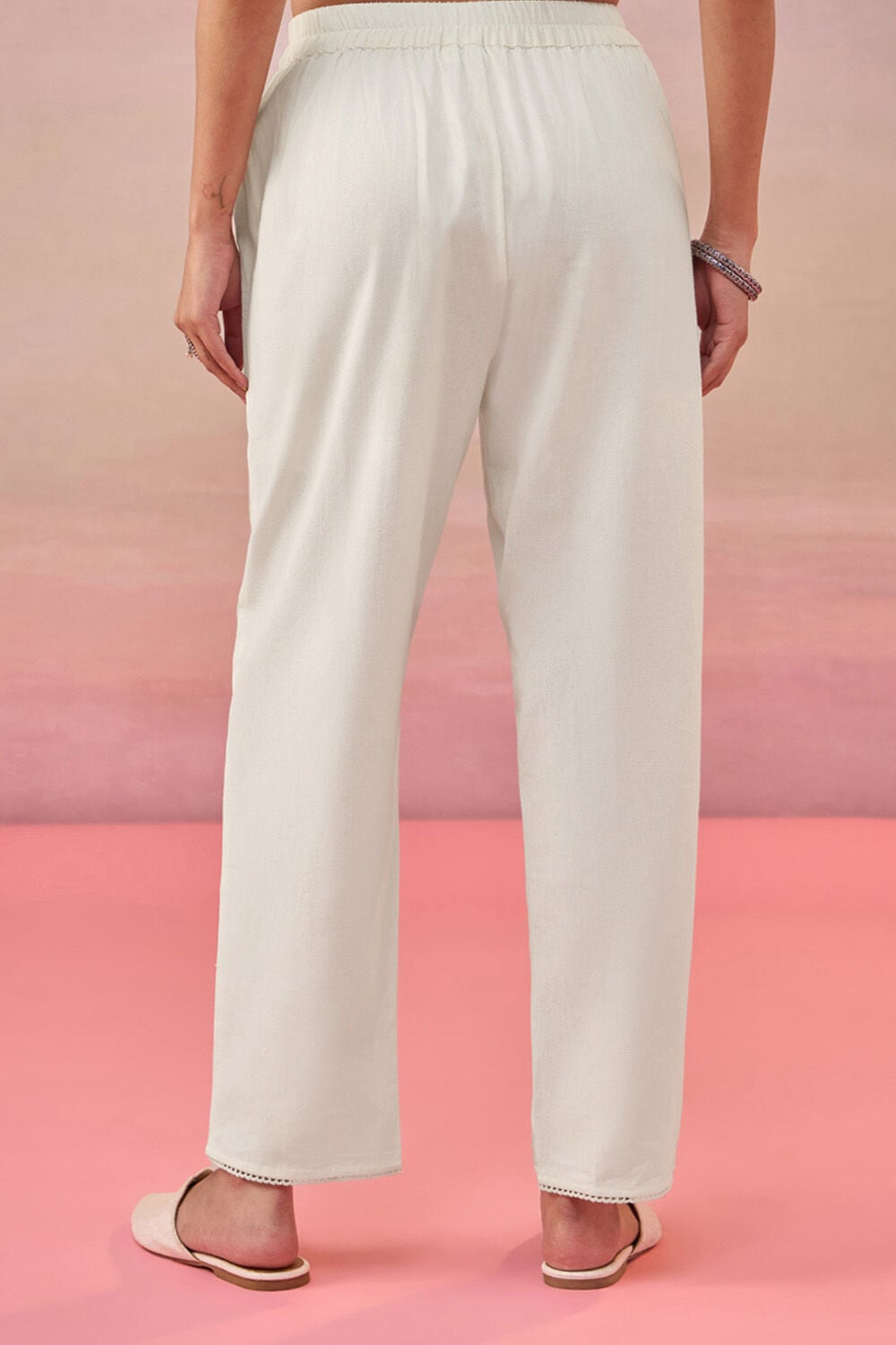 Off White Cotton Woven Trousers image number null