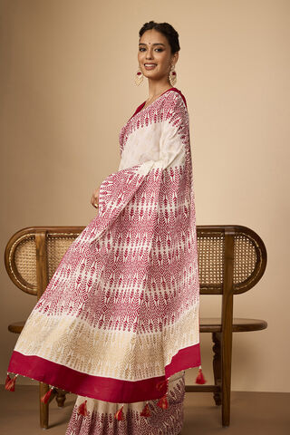 Off White Pure Cotton Printed Embroidery Saree image number