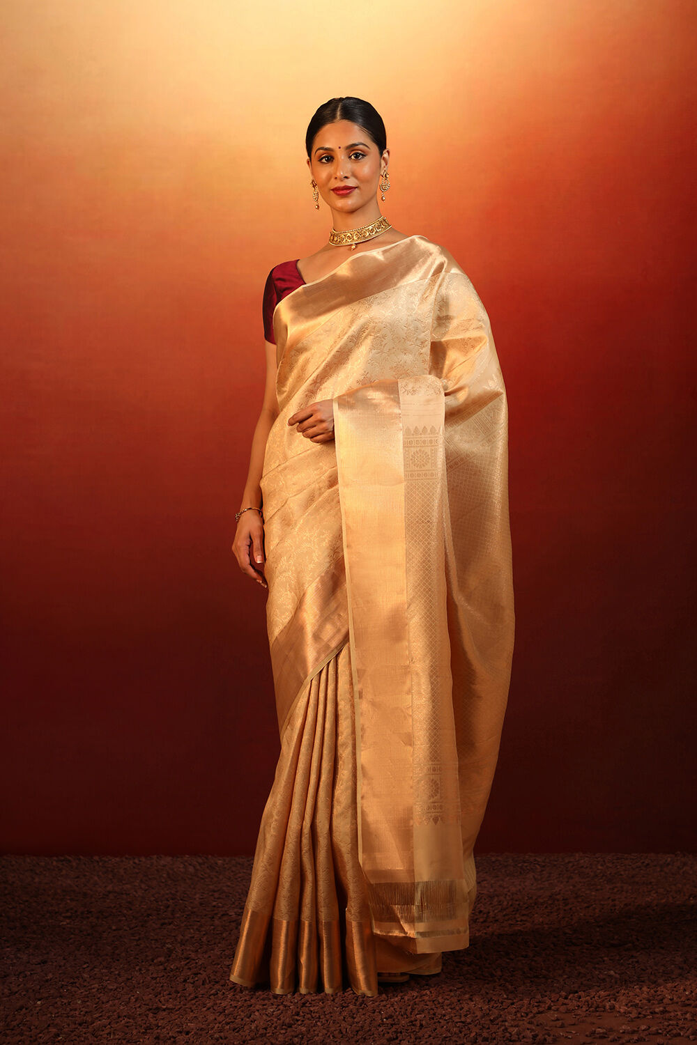 Gold Woven Pure Silk Kanjivaram Saree image number null