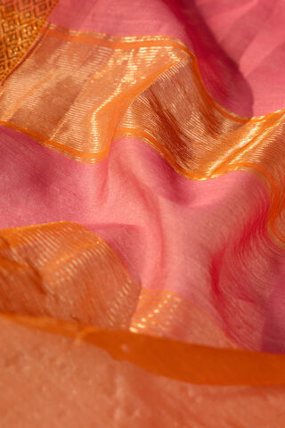 Pink Woven Pure Silk Cotton Maheshwari Saree thumbnail image number null