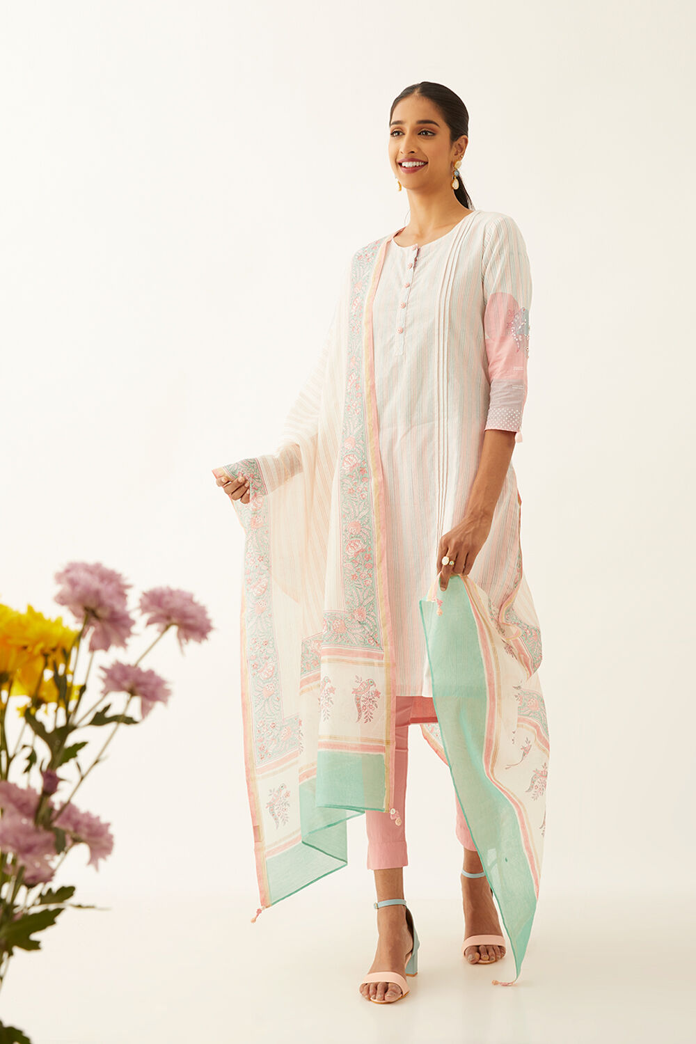 Light Pink Silk Cotton Sanganeri Printed Dupatta image number null