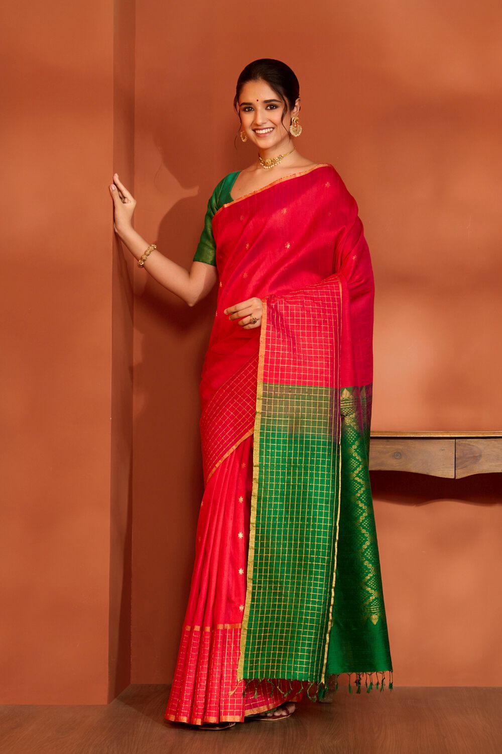 Red Woven Pure Silk Tussar Saree image number null