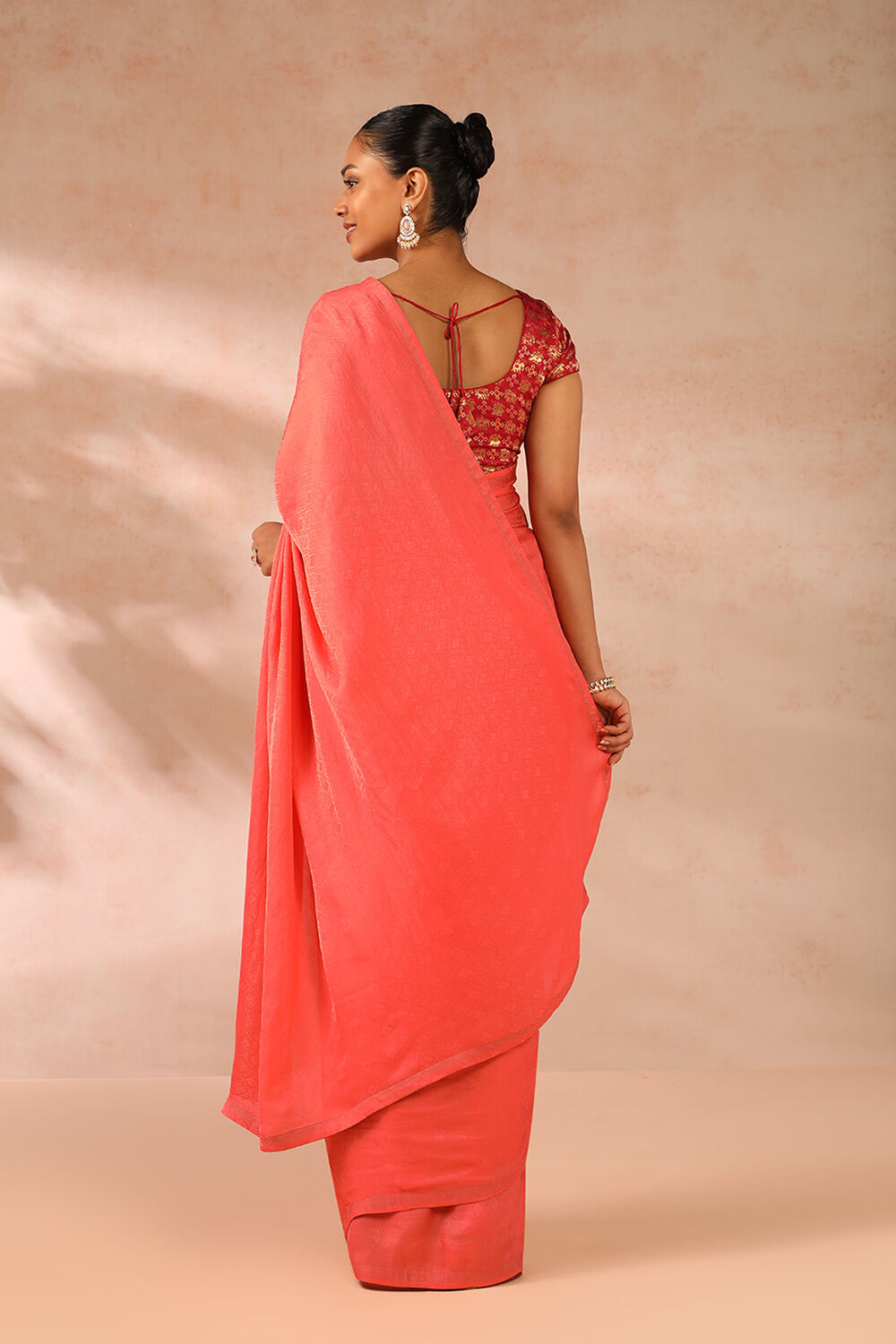 Orange Woven Viscose Luxe Saree image number null