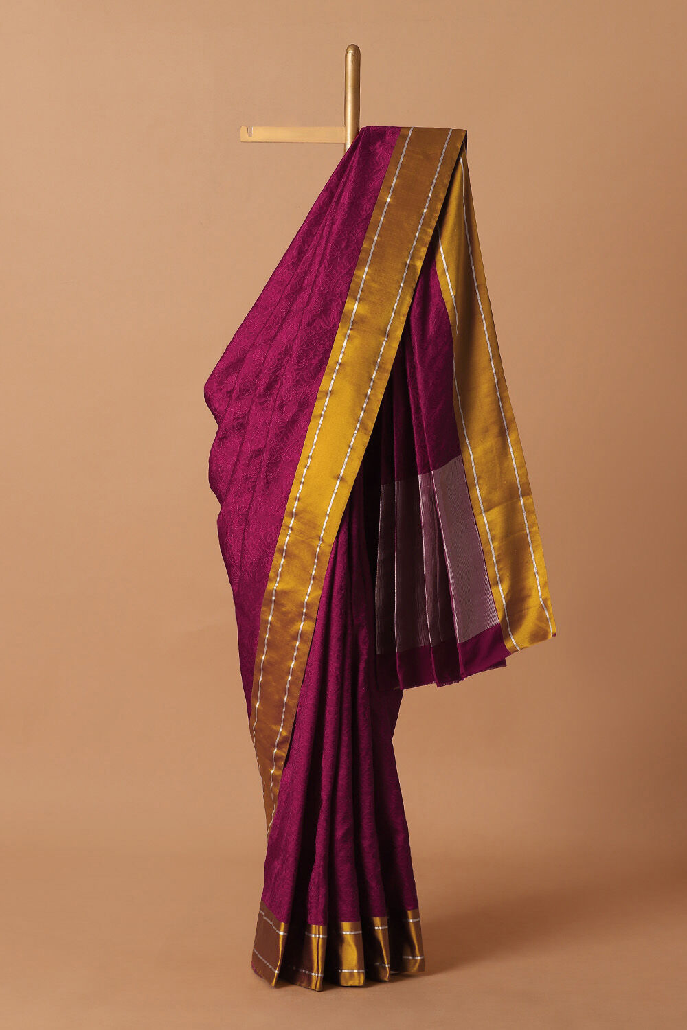Dark Pink Pure Silk Banarasi Tanchoi Saree image number null