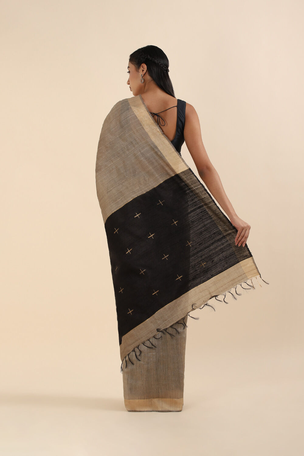 Beige Pure Tussar Silk Bhagalpuri Saree image number null