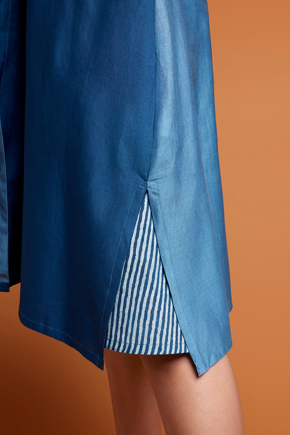 Blue Silk Cotton Hand Printed Kurta Set image number null