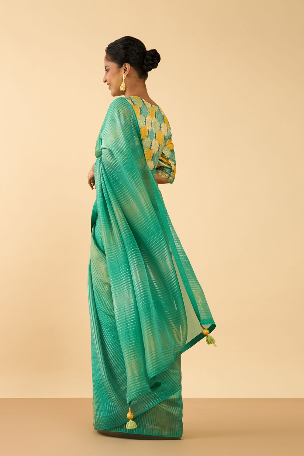 Green Woven Viscose Saree image number null