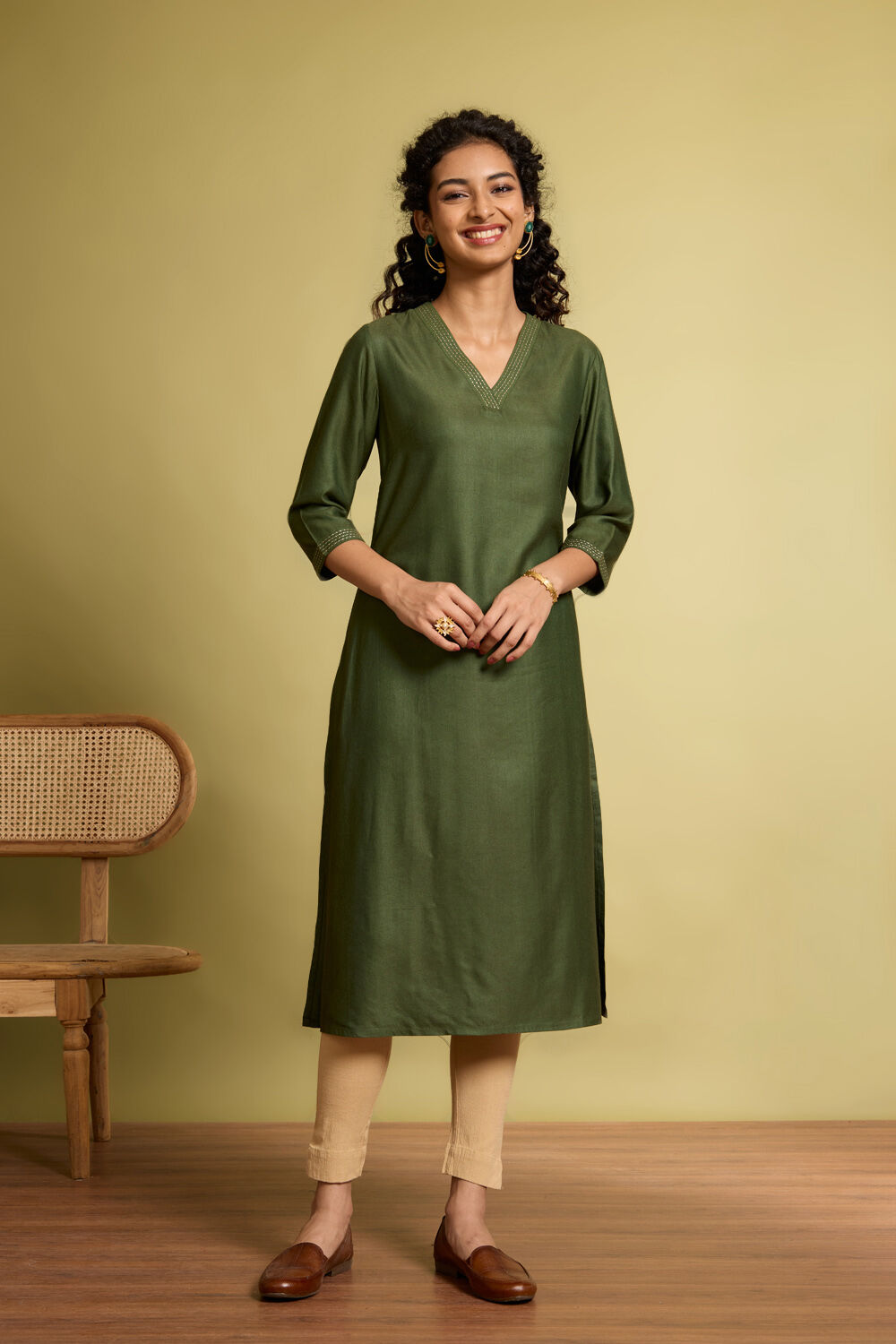 Dark Green Silk Viscose Embroidered Kurta image number null