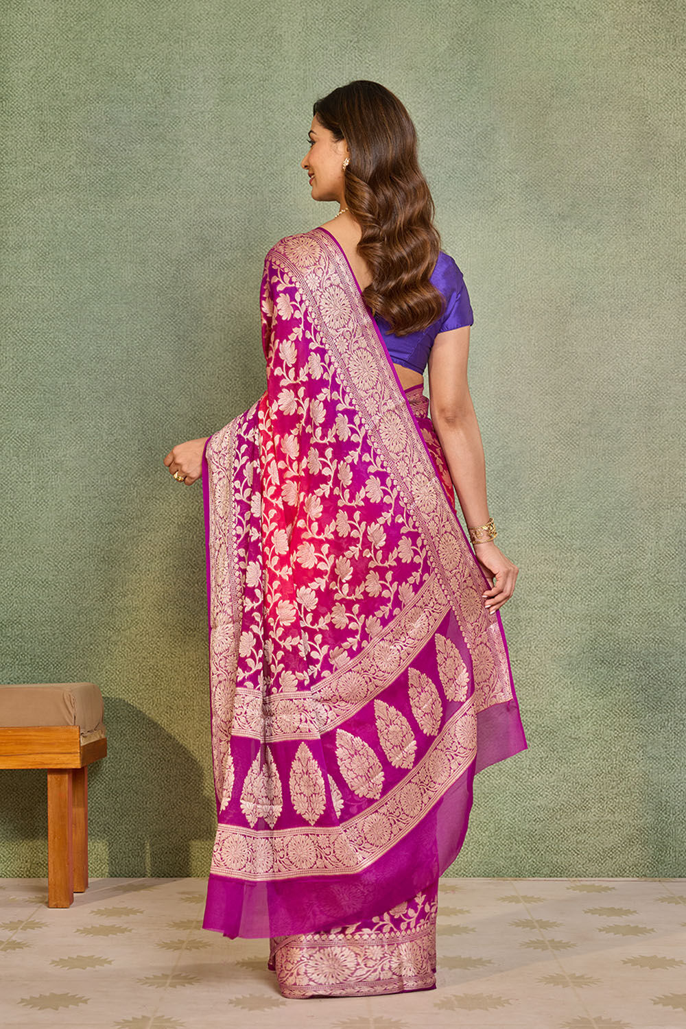 Pink Pure Silk Georgette Cutwork Banarasi Saree image number null