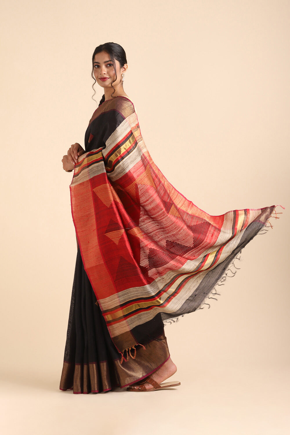 Black Pure Tussar Silk Bhagalpuri Saree image number null