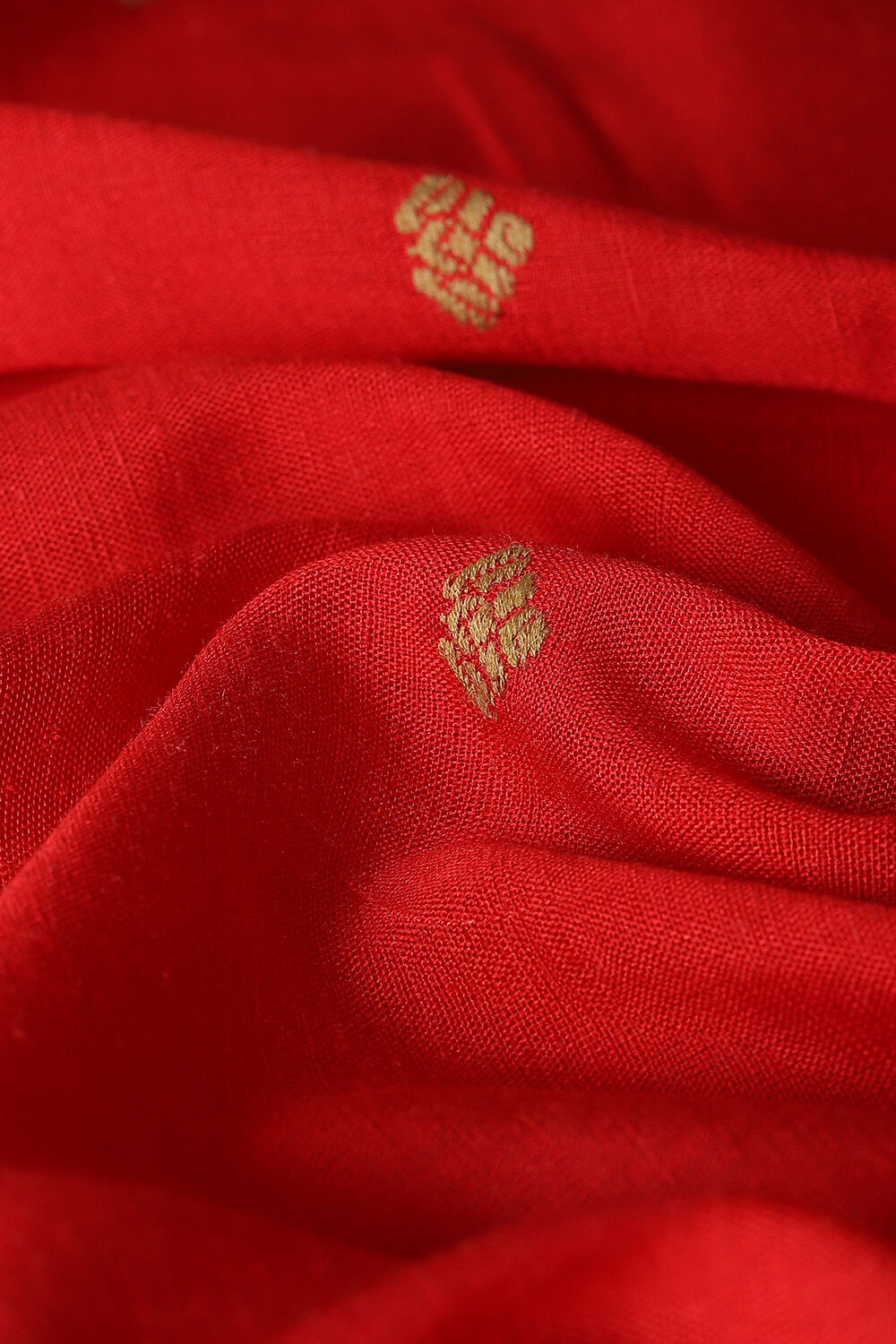 Red Modal Eri Assam Saree image number null