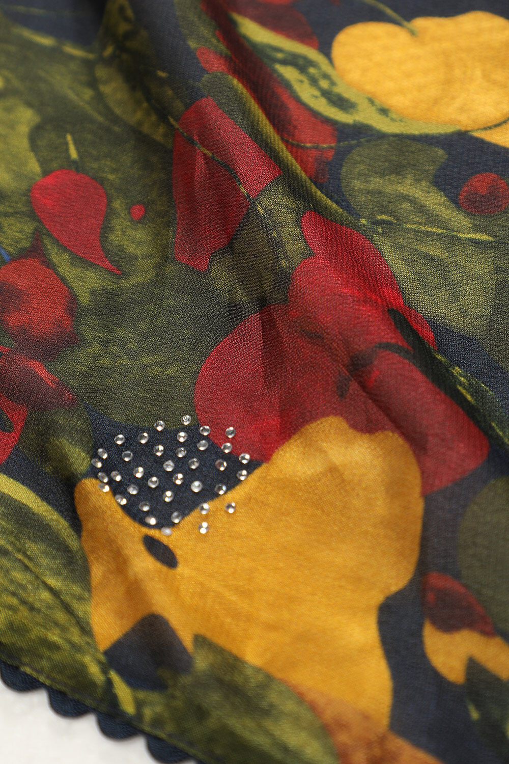 Navy Contemporary Viscose Crepe Digital Printed Saree image number null