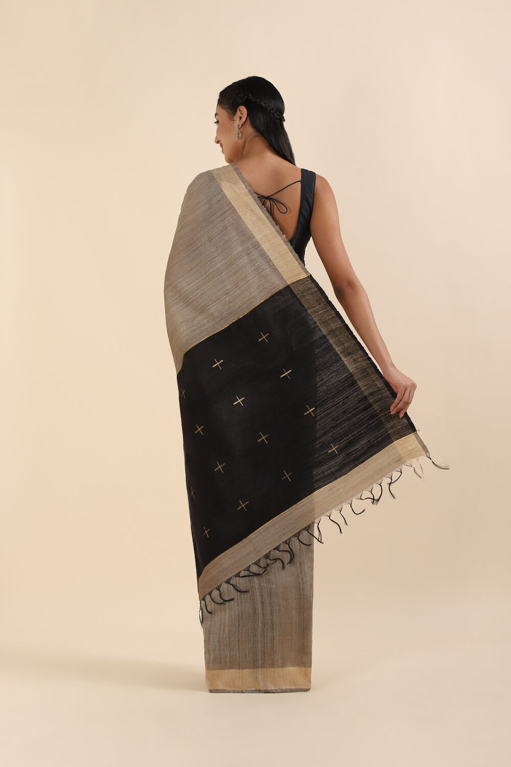 Beige Pure Tussar Silk Bhagalpuri Saree image number null