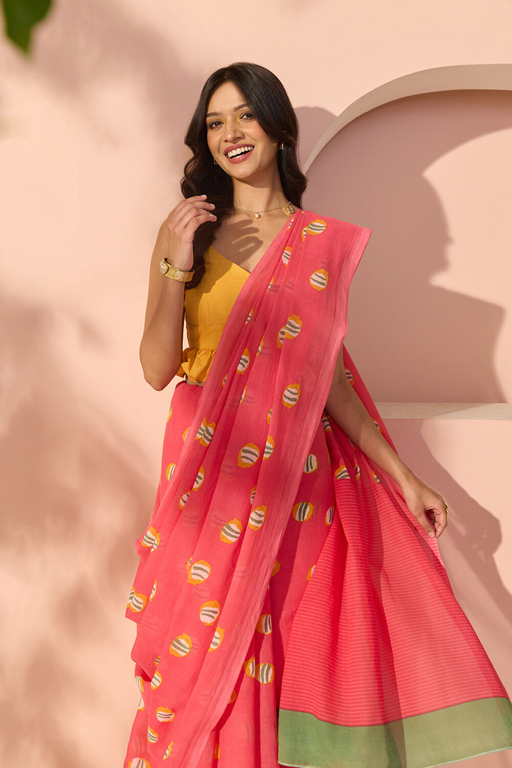 Pink Bengal Screen Printed Pure Cotton Mulmul Saree image number null