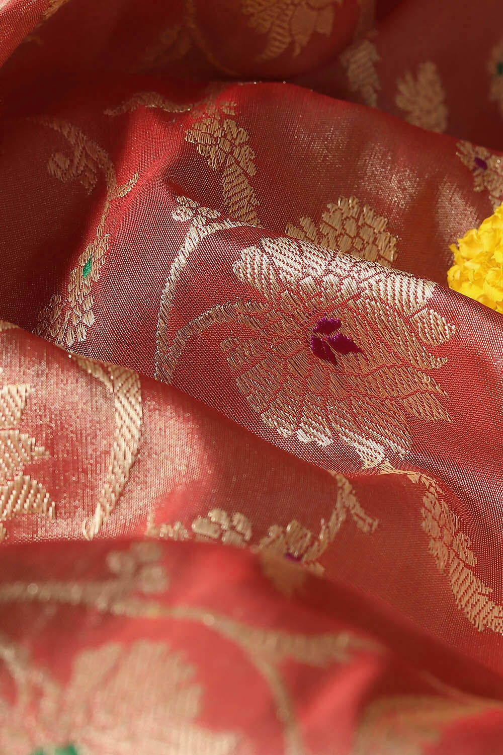 Red Pure Tissue Silk Banarasi Saree image number null