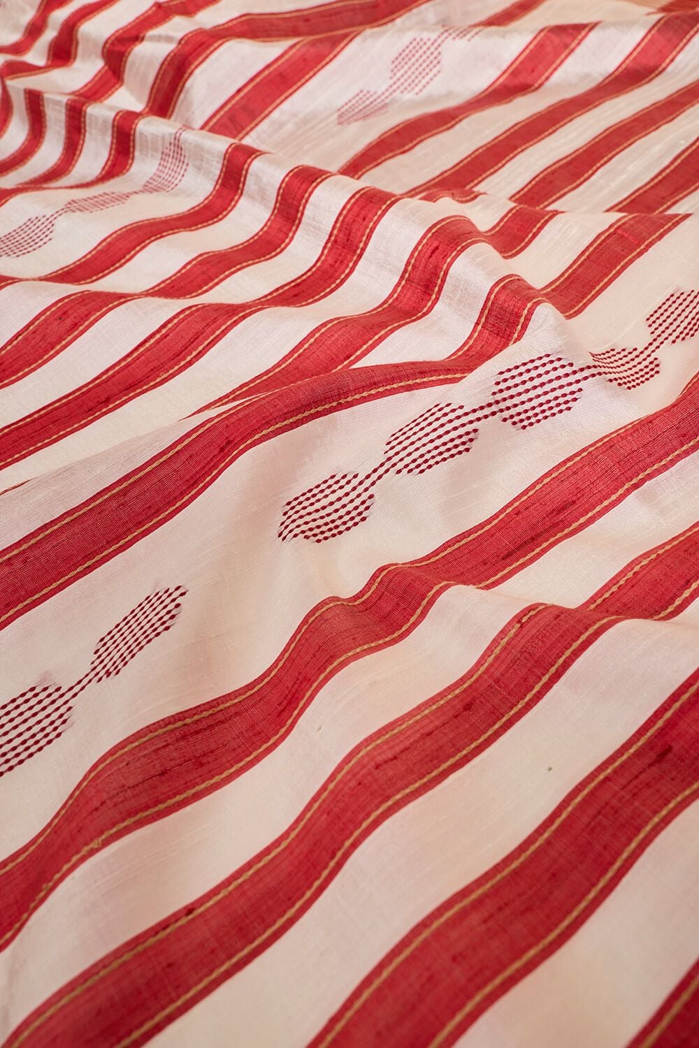 Off White Bhagalpur Woven Pure Tussar Silk Saree image number null