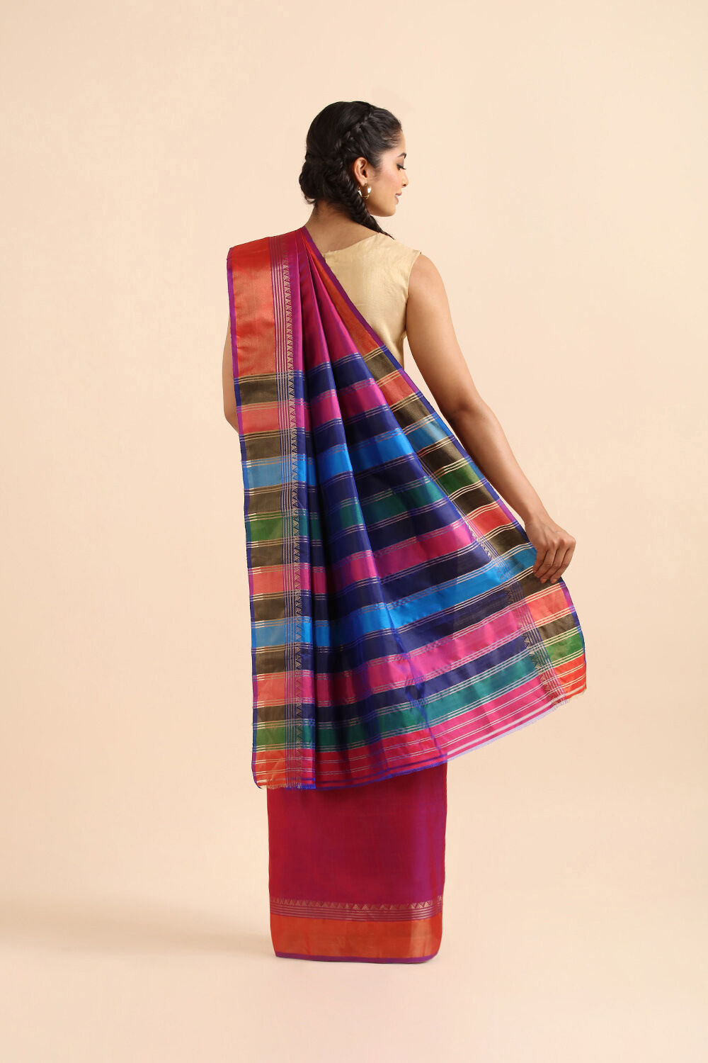 Red Pure Silk Woven Saree image number null