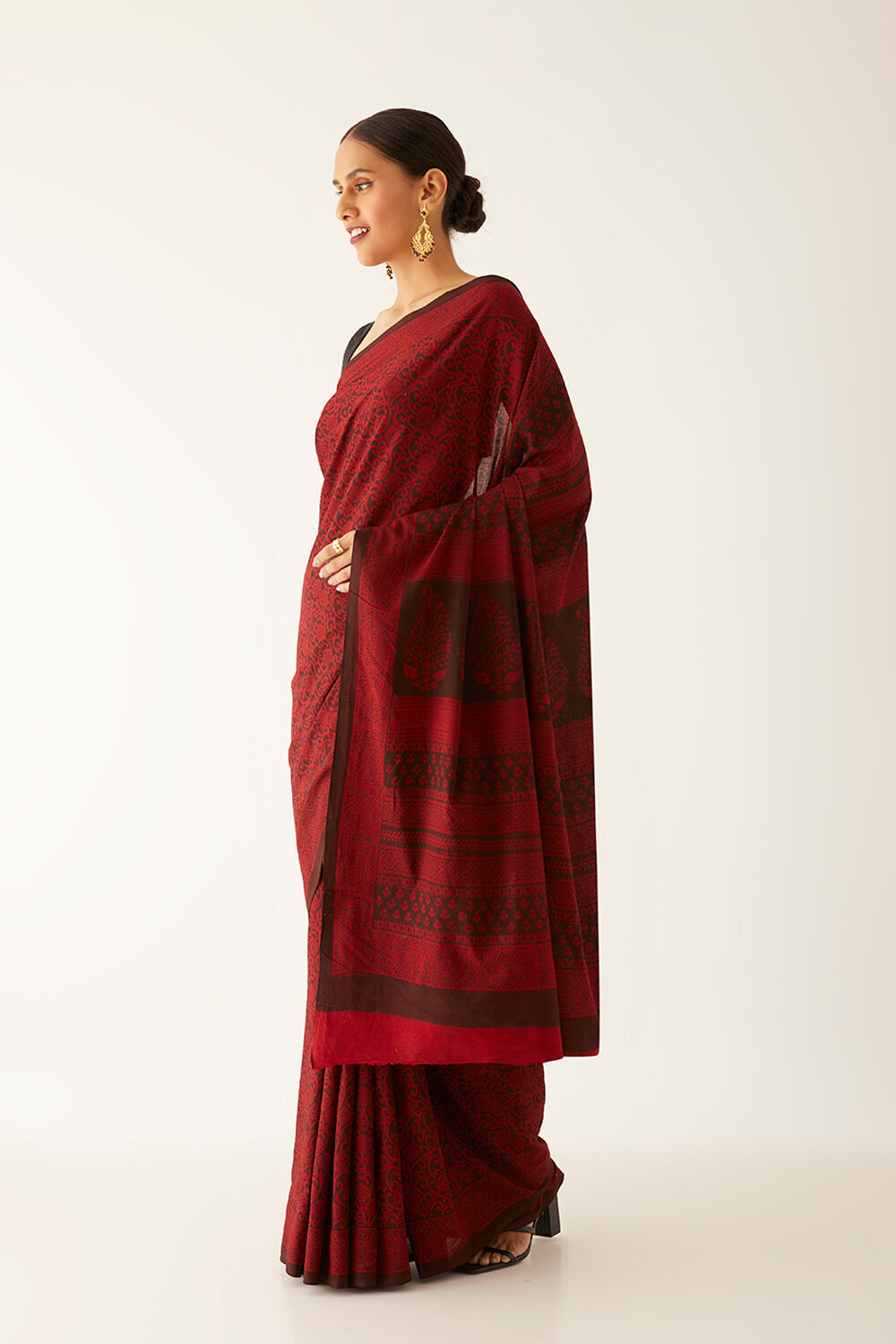 Red Pure Cotton Bagh Printed Saree image number null