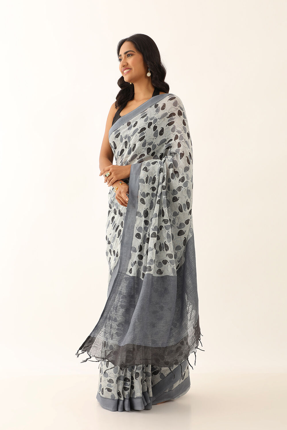 Off White Pure Linen Printed Saree image number null