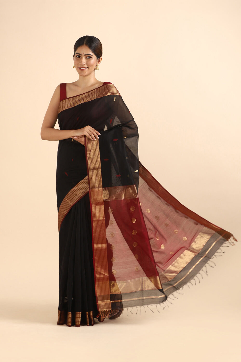Black Pure Silk Cotton Maheshwari Saree image number null