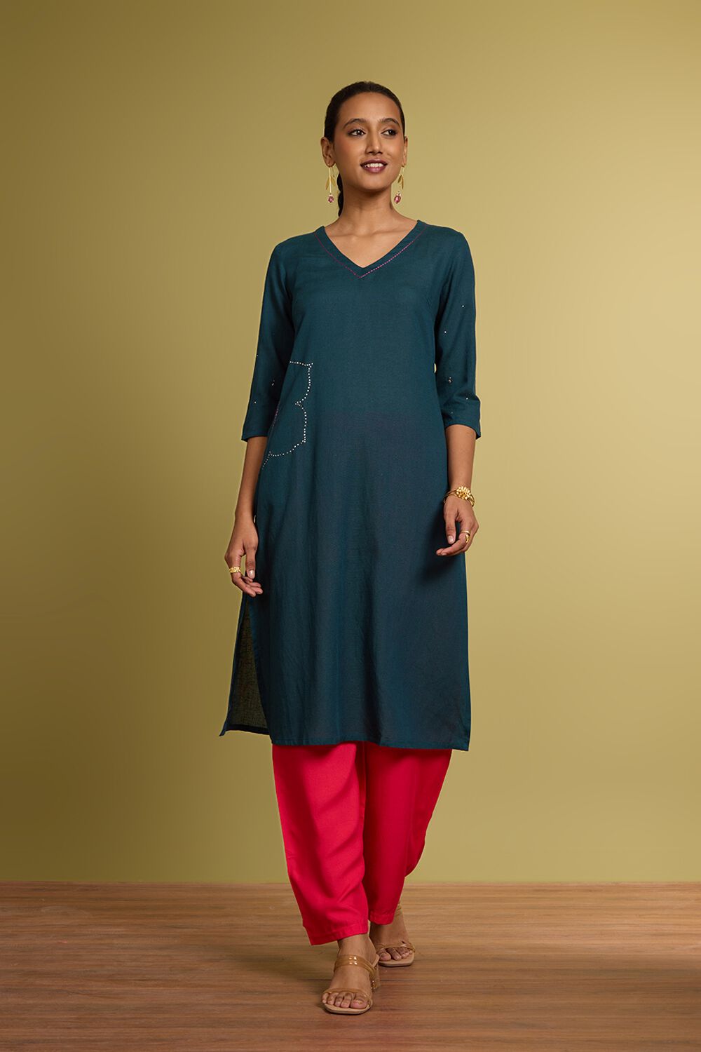 Dark Green Viscose Cotton Embroidered Kurta image number null