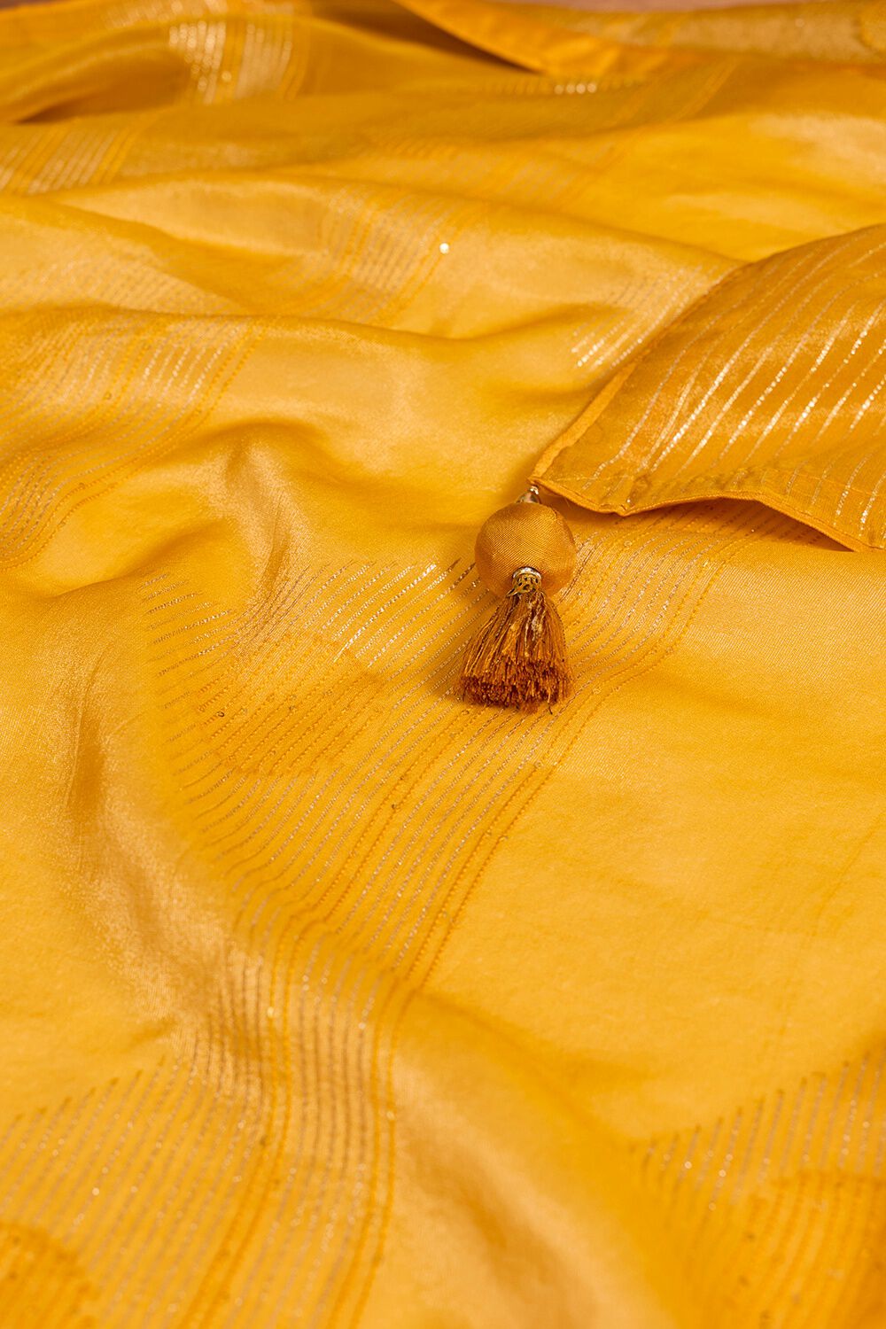 Yellow Woven Viscose Tissue Saree image number null