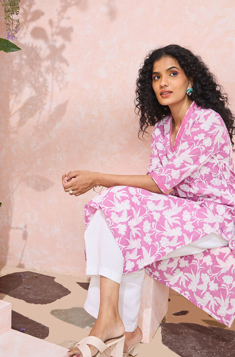 Violet Screen Printed Pure Cotton Kurta