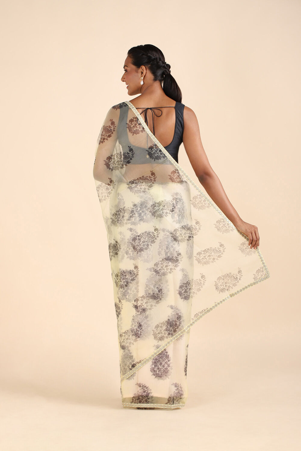 Beige Pure Organza Digital Printed Saree image number null