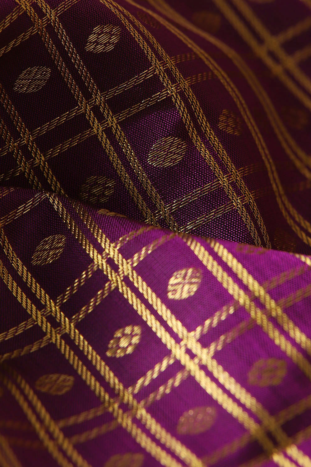 Violet Pure Silk Kanjivaram Saree image number null
