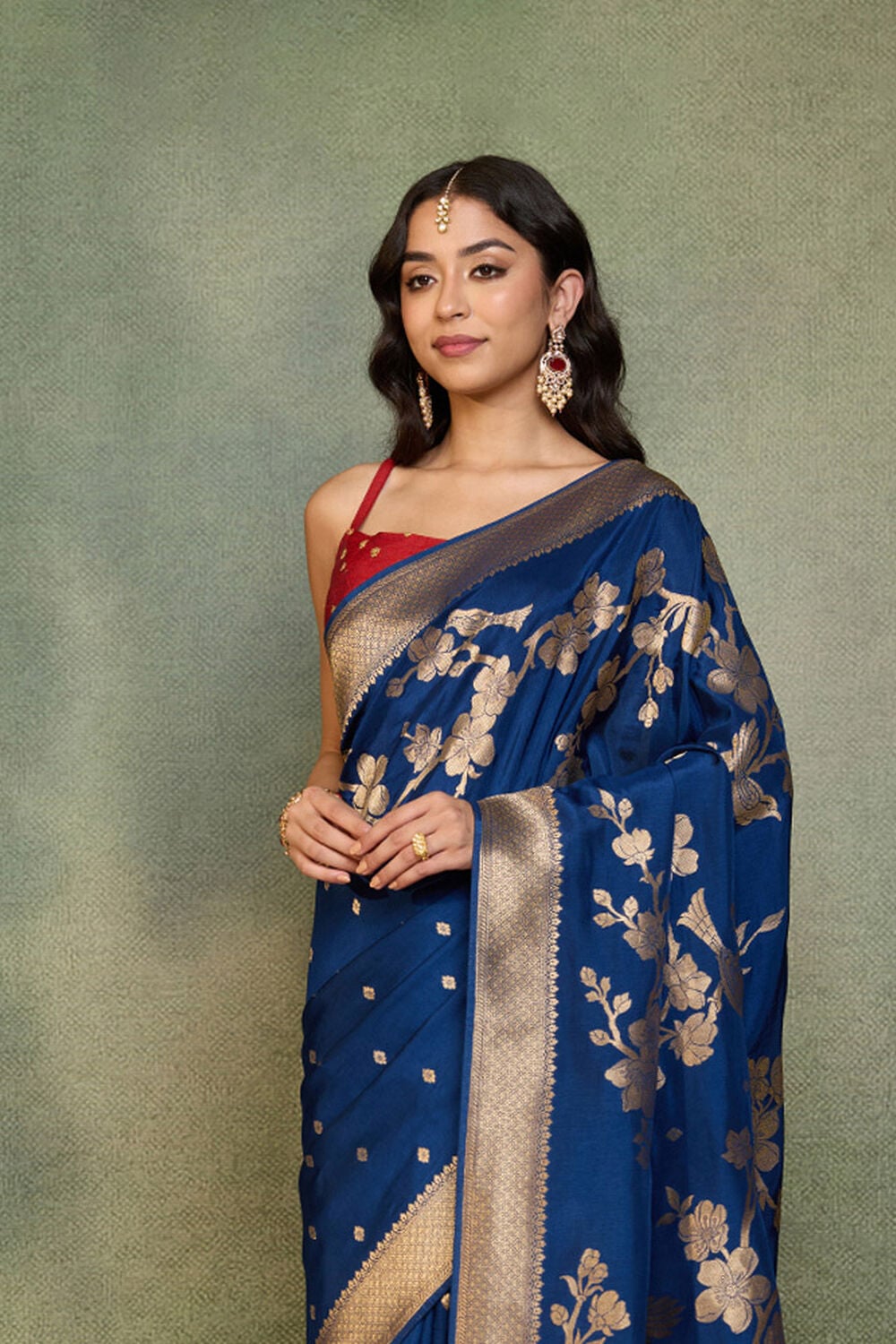 Blue Woven Pure Viscose Saree image number null