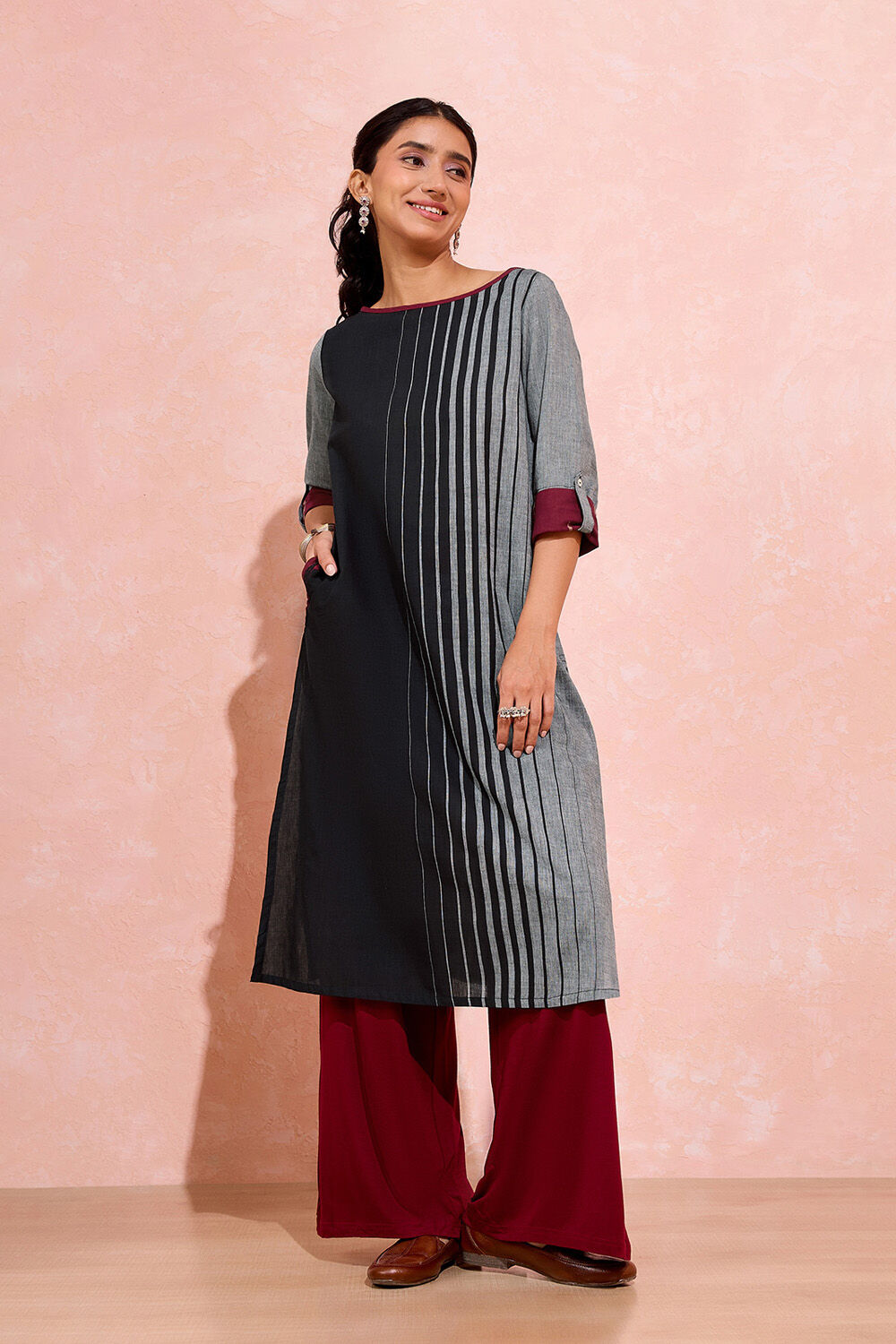 Black Woven Pure Cotton Kurta image number null