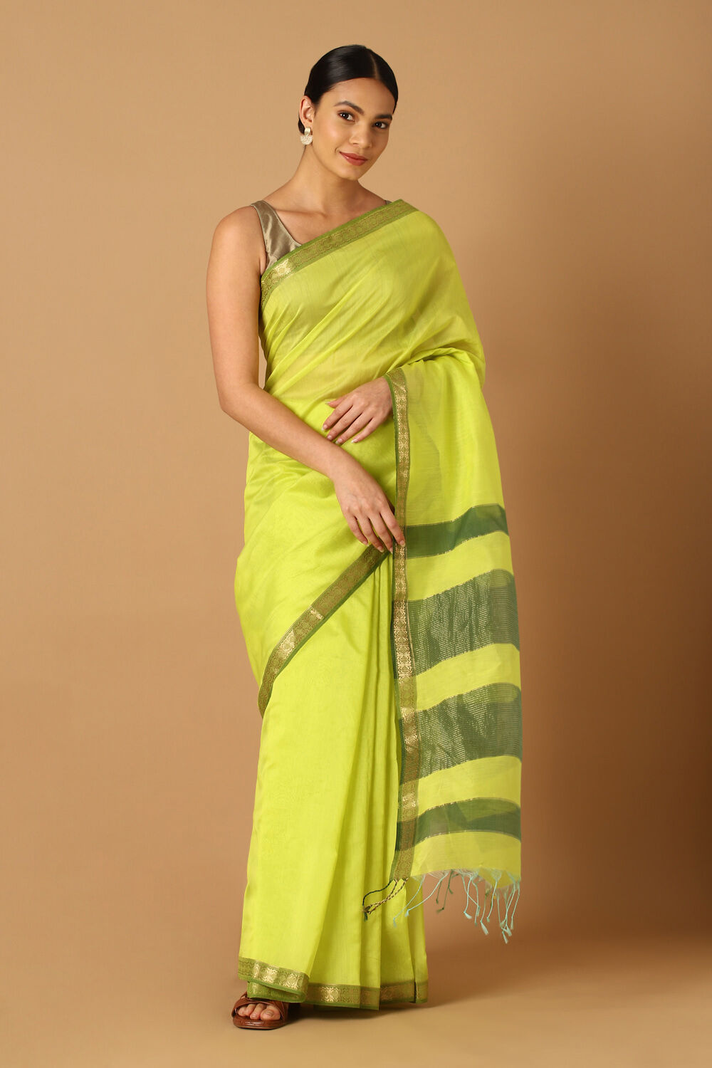 Yellow Pure Silk Cotton Maheshwar Saree image number null
