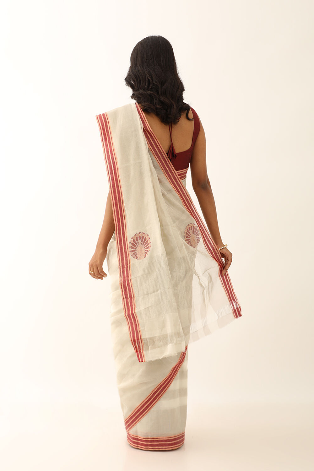 Off White Pure Silk Cotton Woven Chanderi Saree image number null