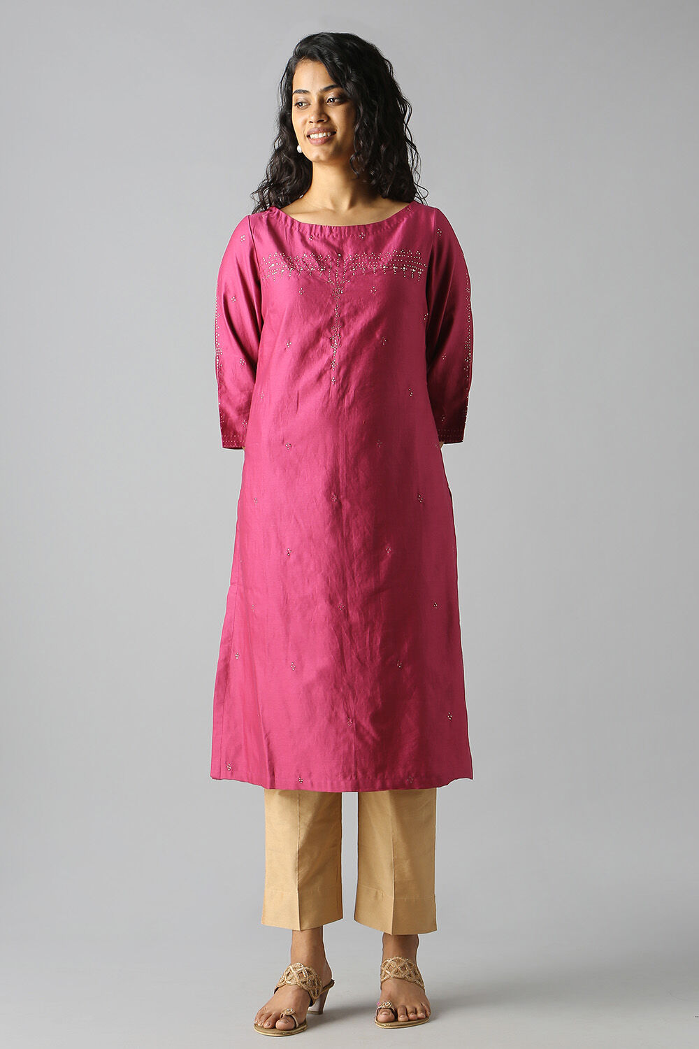 Dark Pink Embroidered Kurta image number null