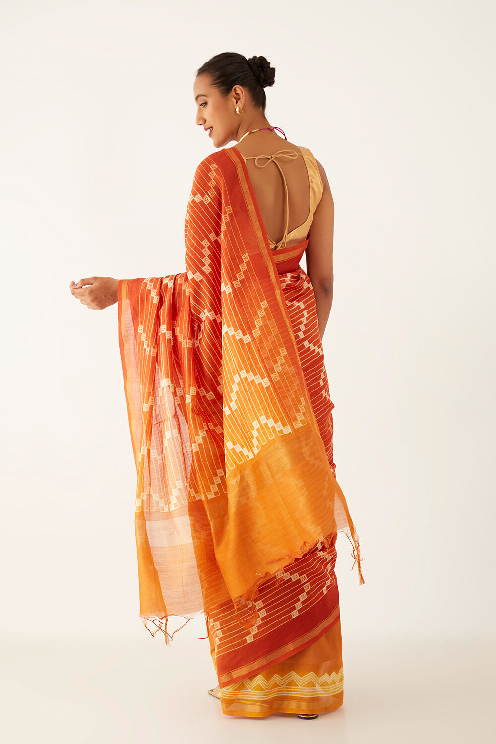 Orange Pure Silk Cotton Shibori Saree image number null